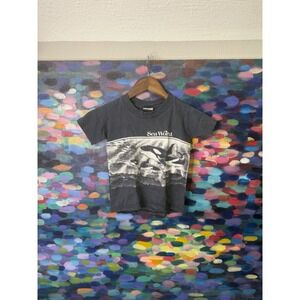 Vintage 80s Sea World Orca Whale Graphic T Shirt Kids Small 6 8 faded Black